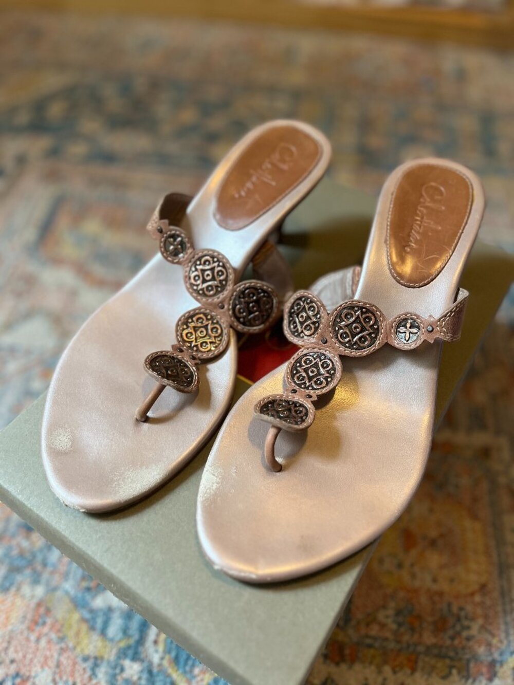 Cole Haan Thong Sandal - Kitten Heel - Size 8